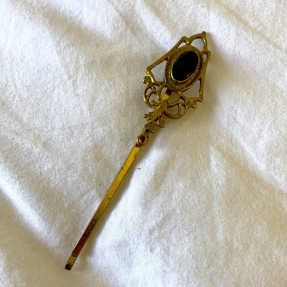 Vintage hairpin